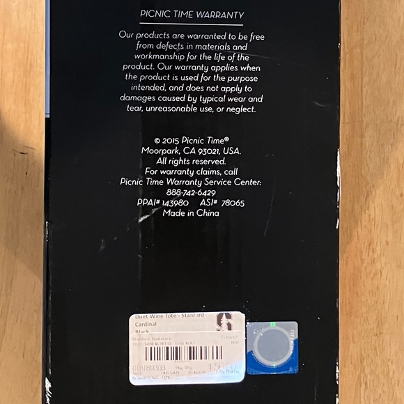 Insulated Wine Tote and Cheese Service - Picture 12 of 12